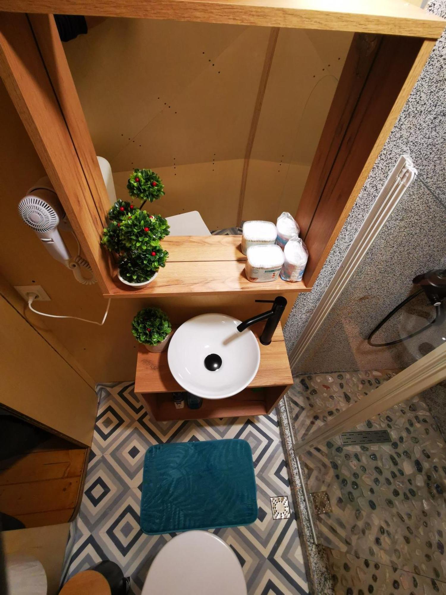 Glamping Zazen Hotel Drumu Carului Kültér fotó